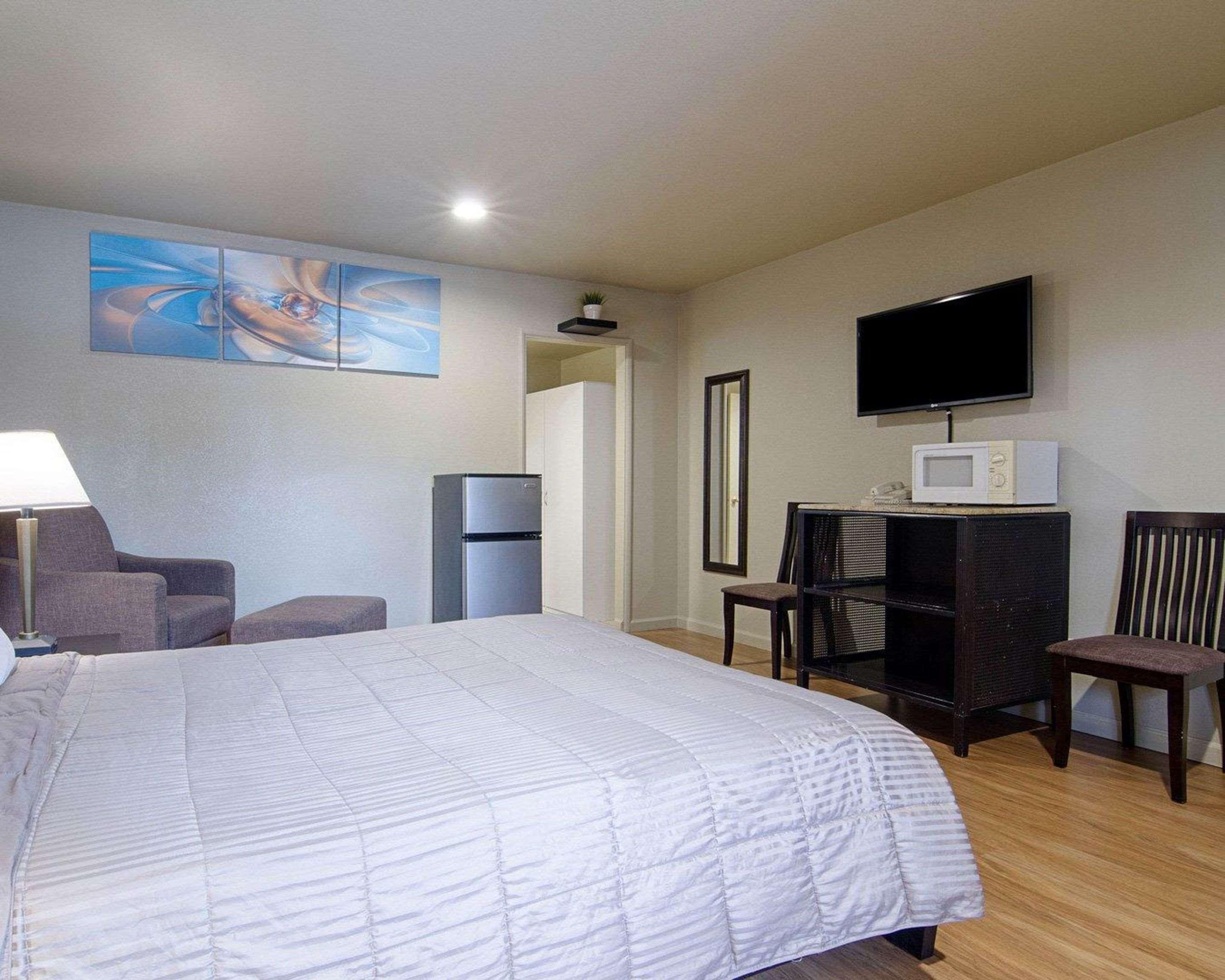 Rodeway Inn Flagstaff East Route 66 Екстериор снимка