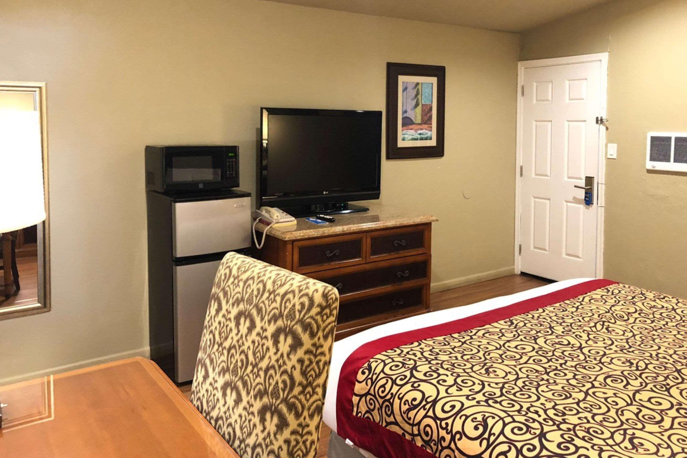Rodeway Inn Flagstaff East Route 66 Екстериор снимка