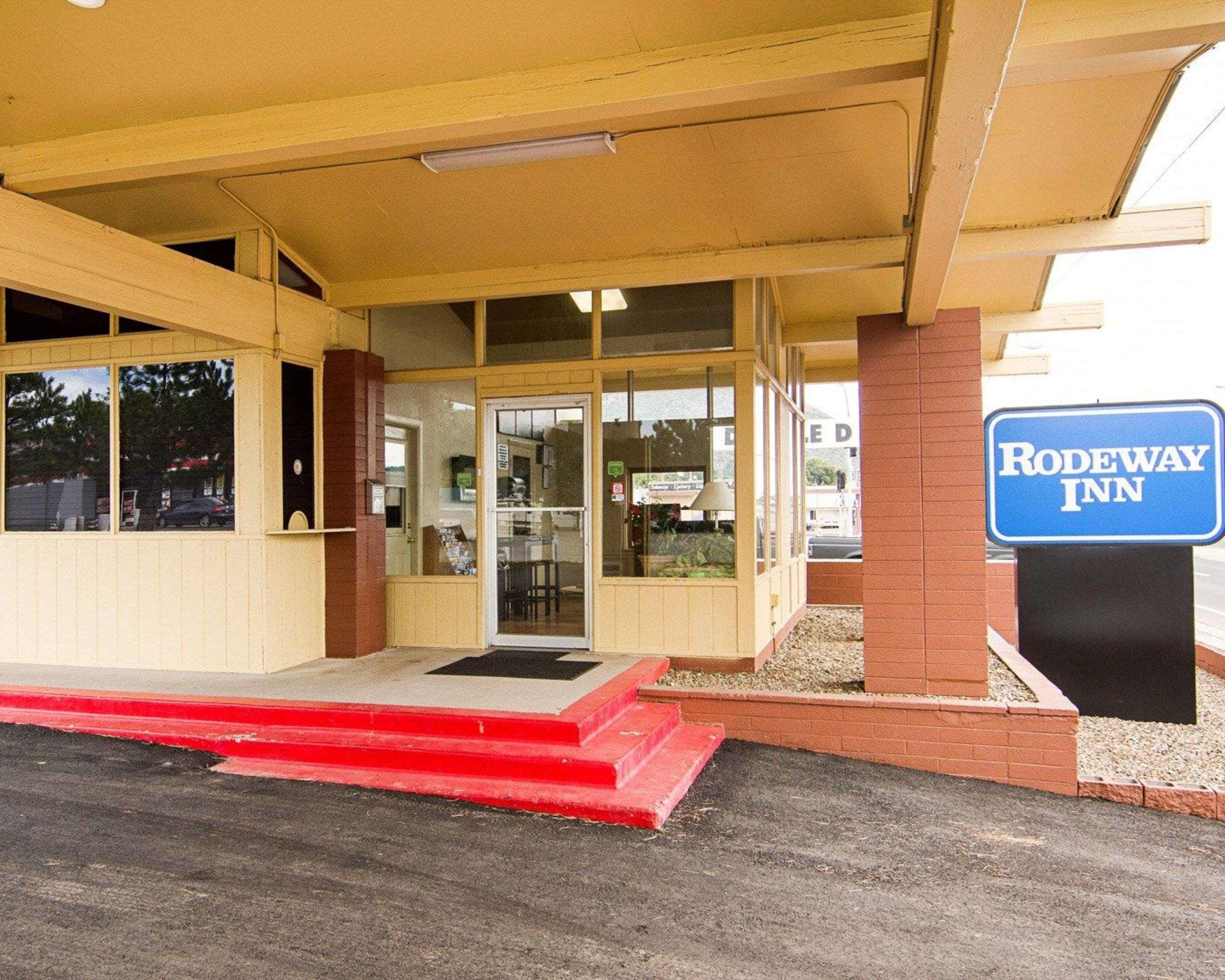Rodeway Inn Flagstaff East Route 66 Екстериор снимка