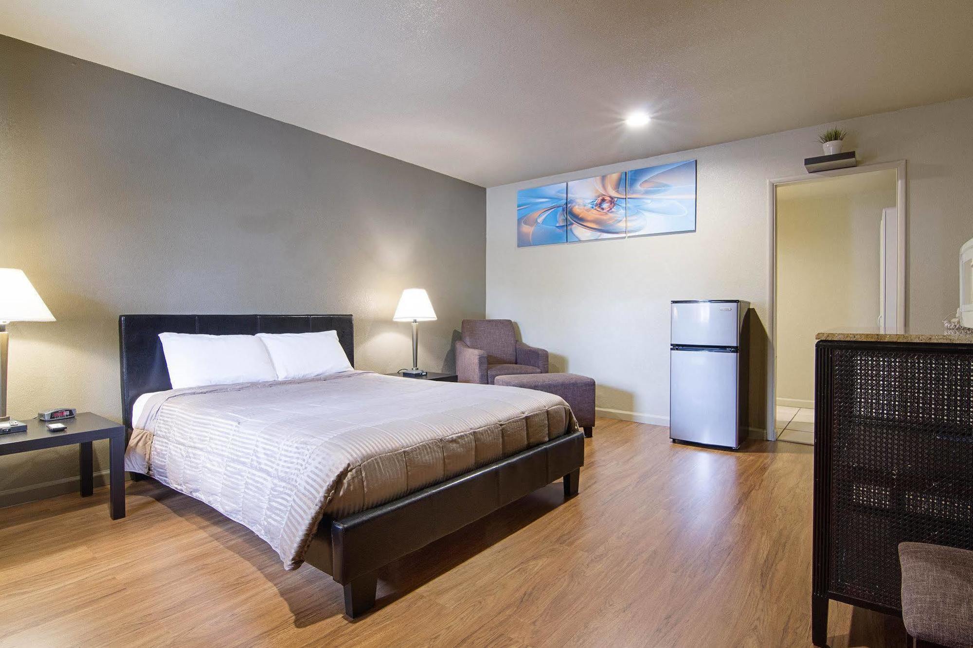 Rodeway Inn Flagstaff East Route 66 Екстериор снимка