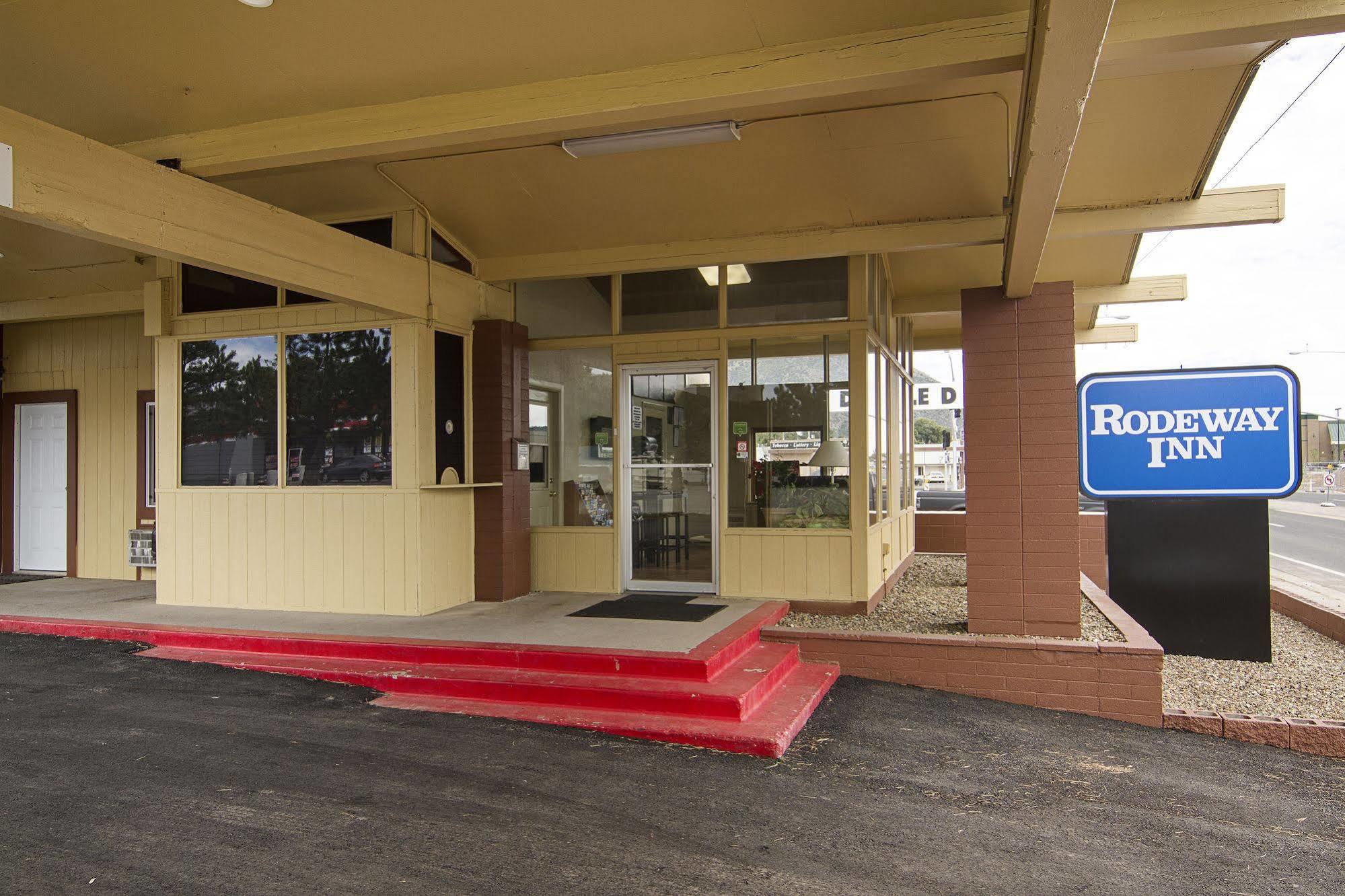 Rodeway Inn Flagstaff East Route 66 Екстериор снимка