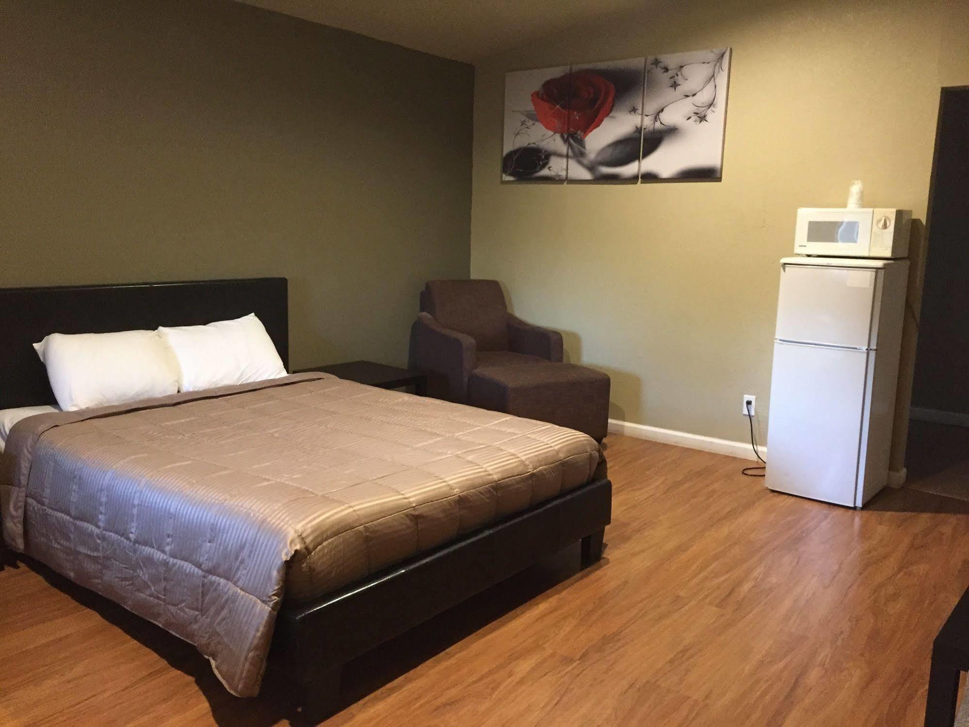 Rodeway Inn Flagstaff East Route 66 Екстериор снимка