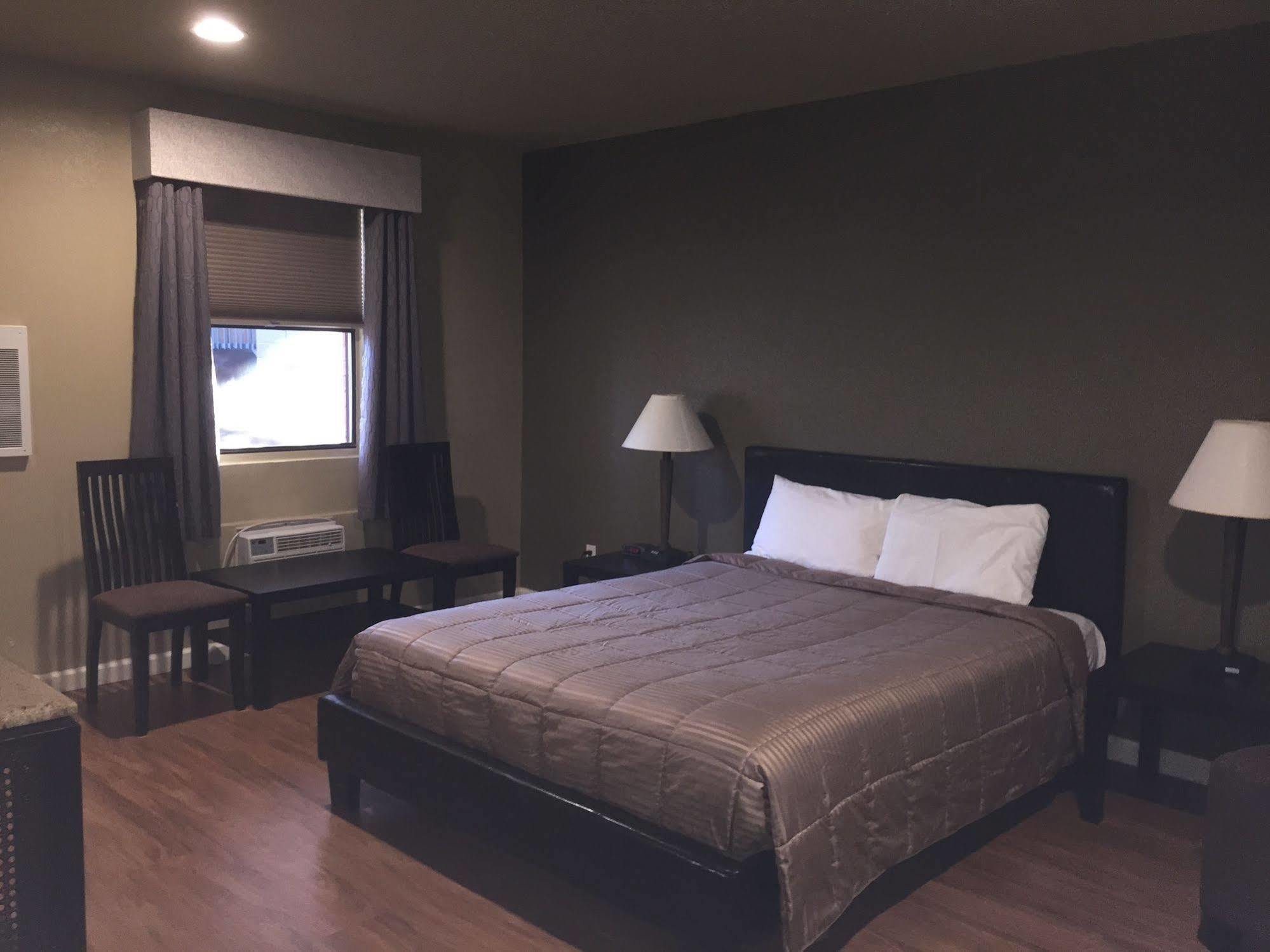 Rodeway Inn Flagstaff East Route 66 Екстериор снимка